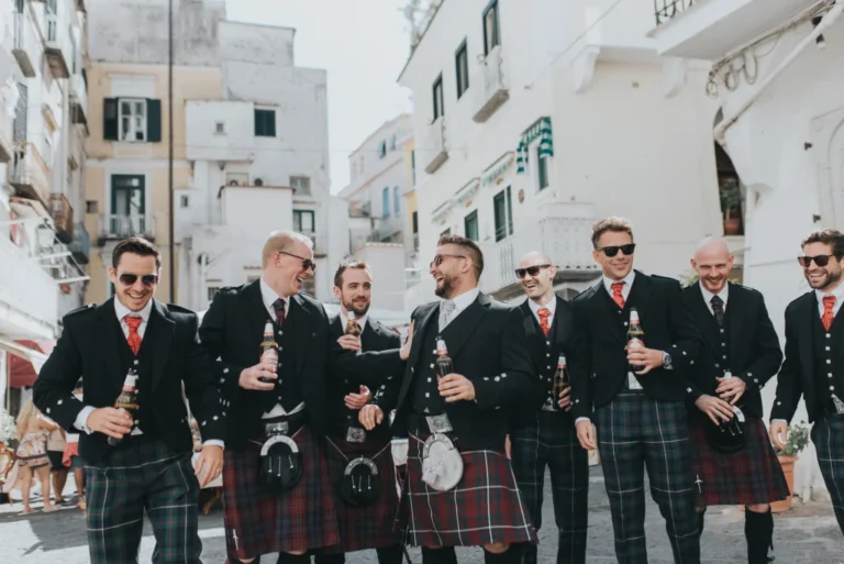 Traditional Scottish Kilts: History and Modern Style
