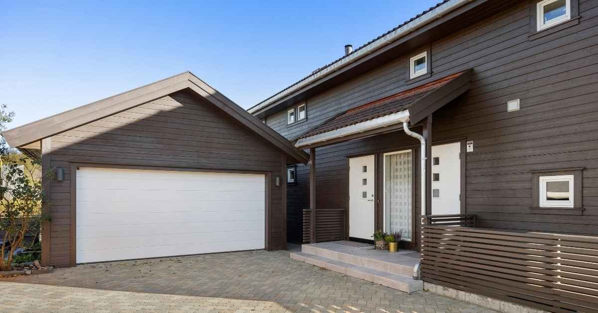 Garage Door Operation