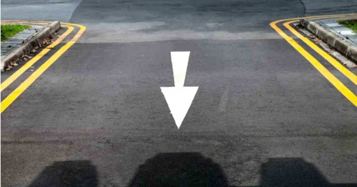 Professional Curb Painting in Ontario